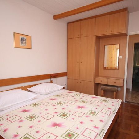 Apartments With A Parking Space Baska Voda, Makarska - 2709 ห้อง รูปภาพ