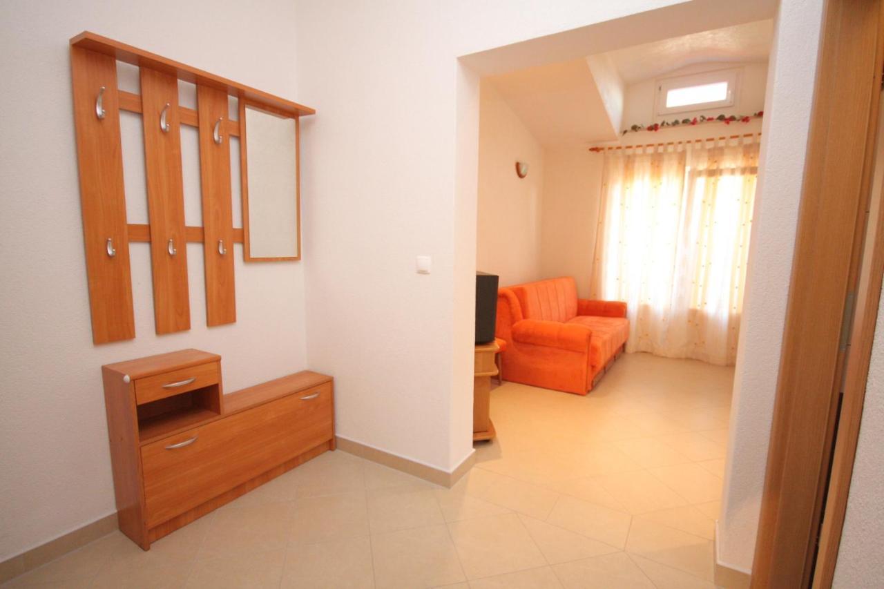 Apartments With A Parking Space Baska Voda, Makarska - 2709 ภายนอก รูปภาพ