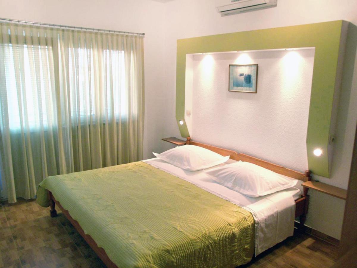 Apartments With A Parking Space Baska Voda, Makarska - 2709 ภายนอก รูปภาพ